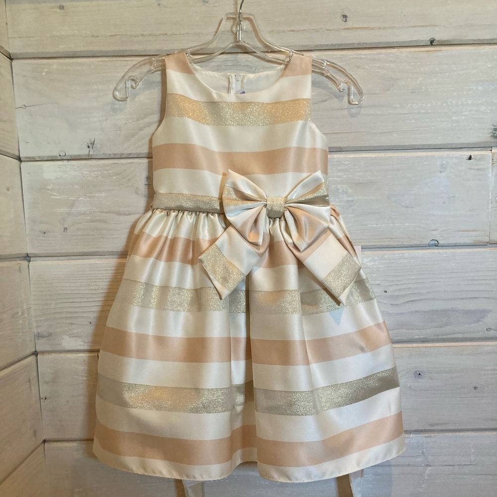 Sweet Kids USA girls Easter dress is brand new, never been worn, with tags!